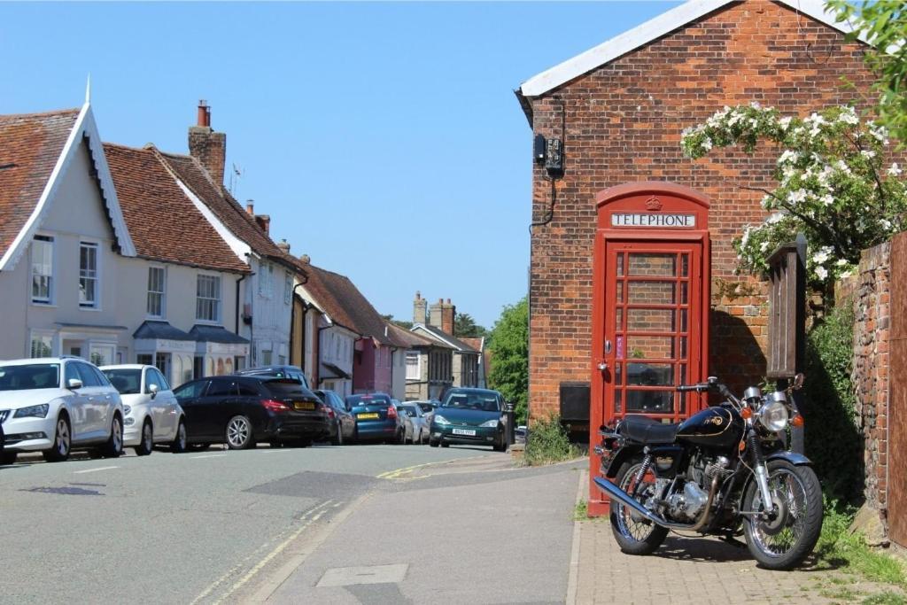 Lovely 3 Bedroom House In The Centre Of Lavenham Buitenkant foto